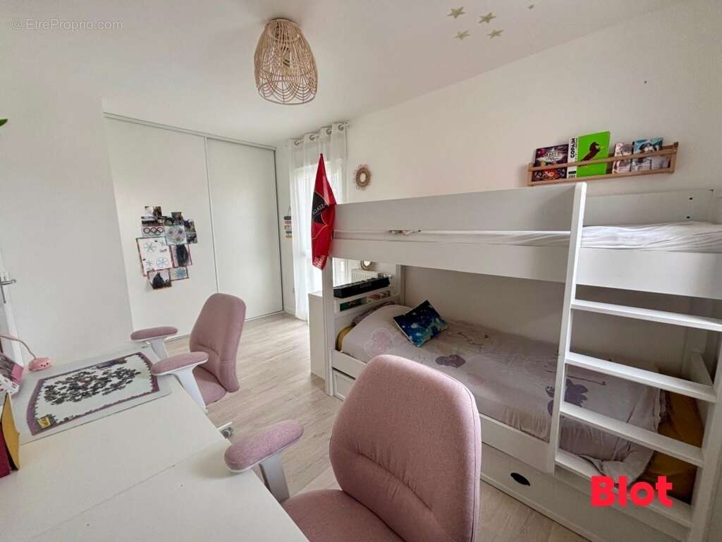 Maison à SAINT-ERBLON