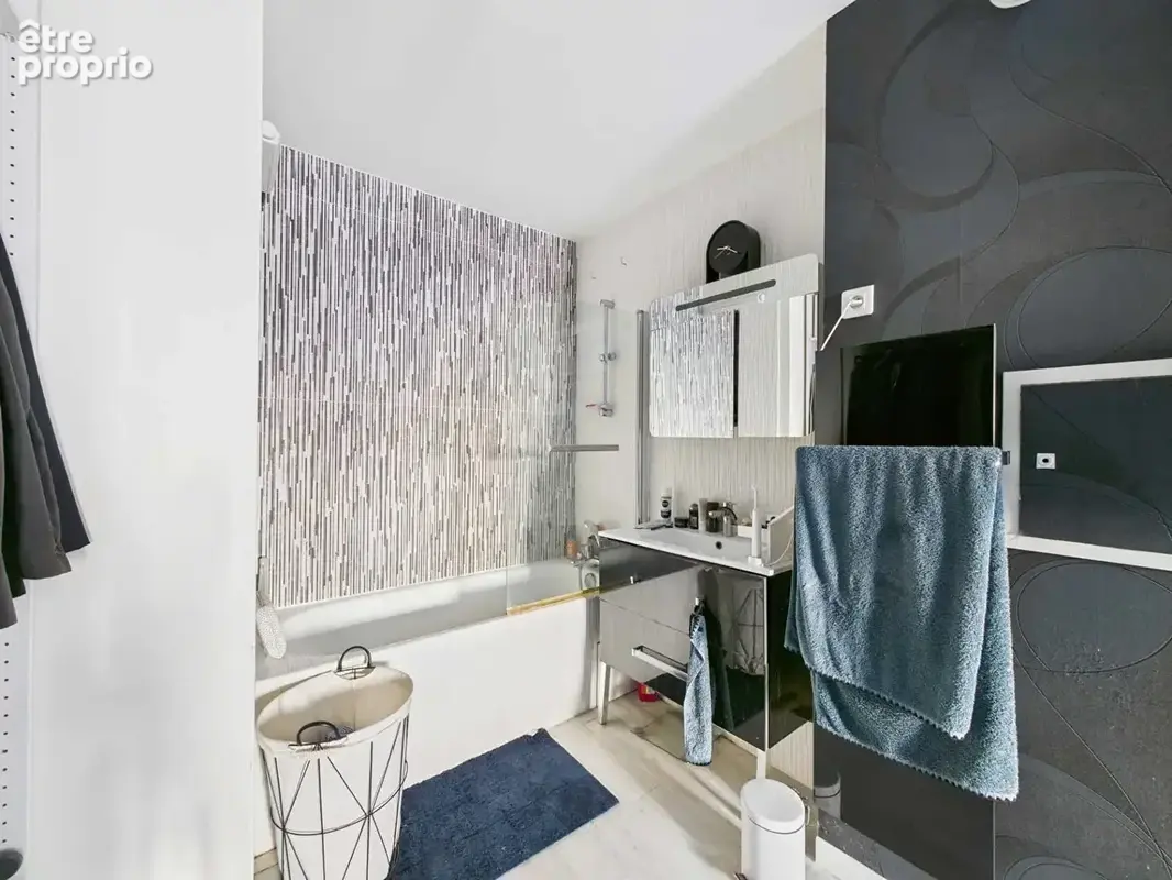 Sous offre ! paris v - jardin des plantes / st marcel - appartement familial de 5 chambres avec balcons / loggia + poss parking - photo 11