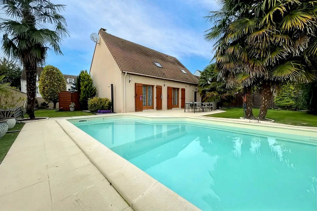 Maison à VILLIERS-SUR-MORIN