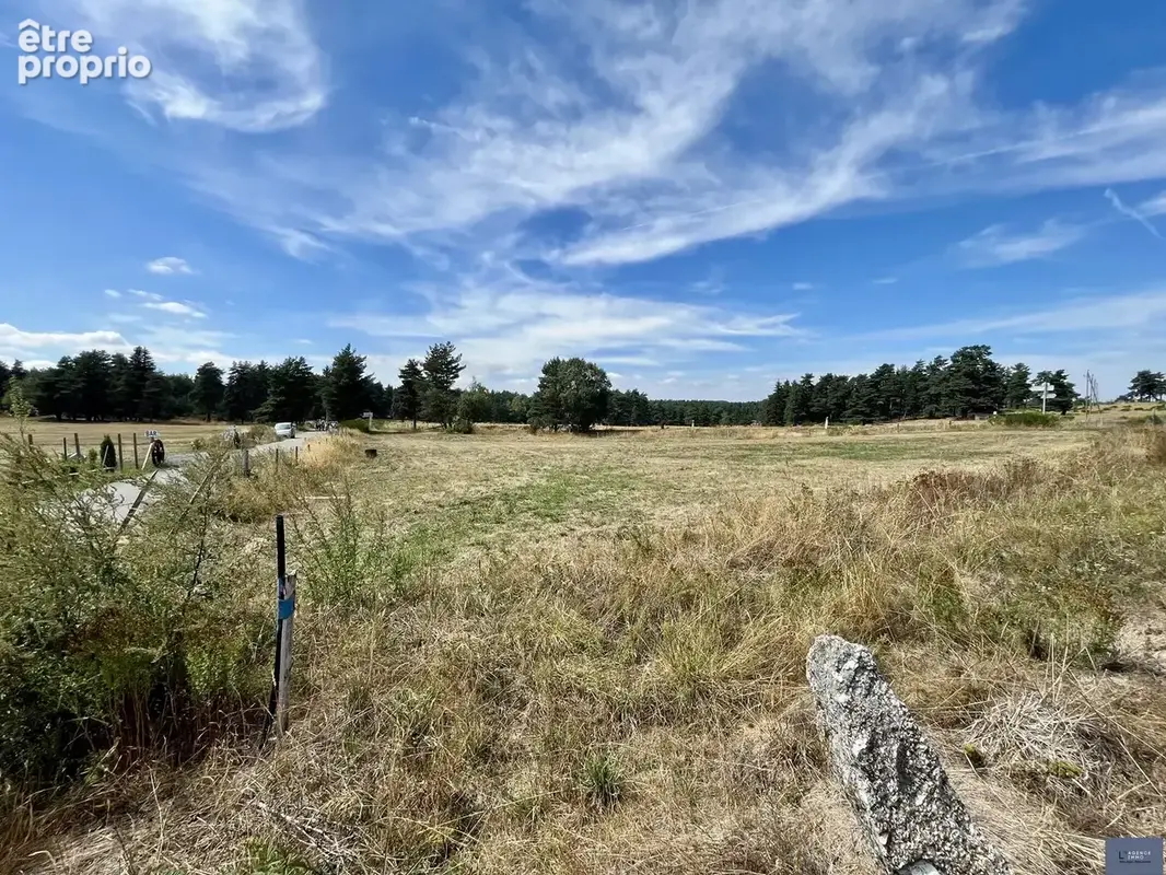 Terrain 2659 m² à Aumont-Aubrac  - photo 2