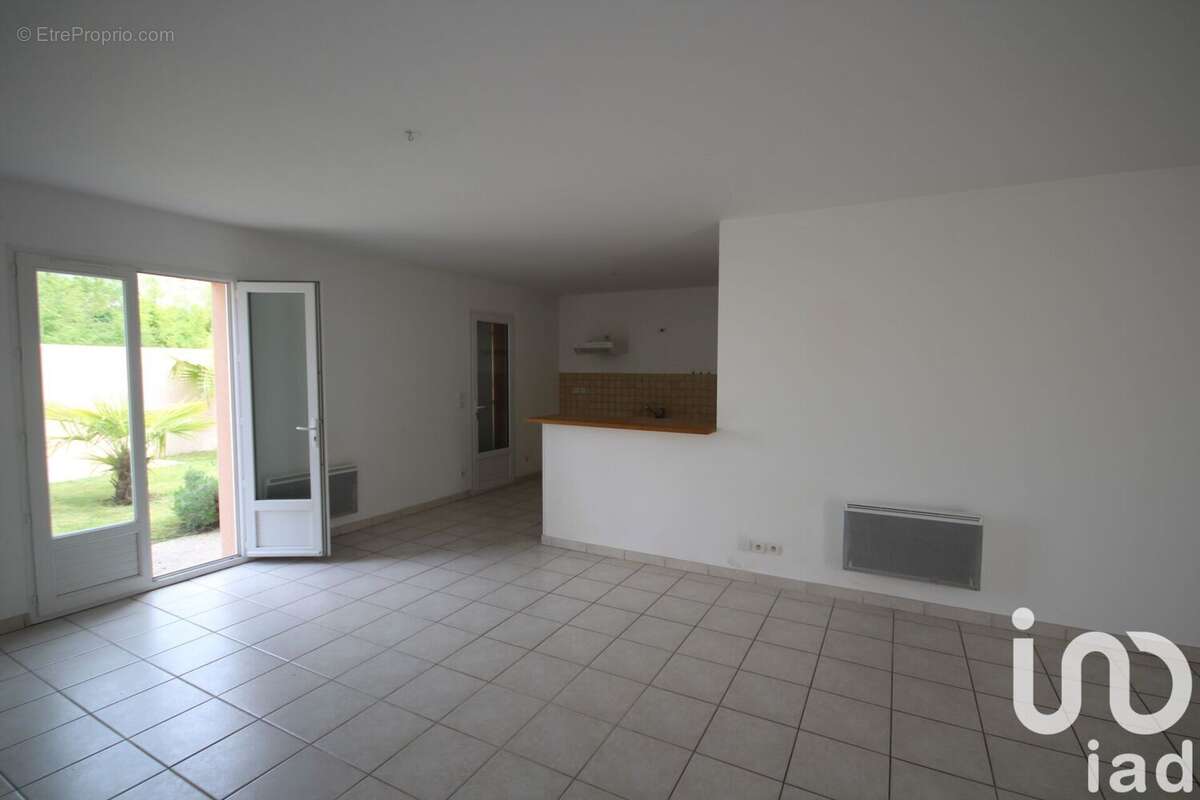 Photo 3 - Maison à TONNAY-CHARENTE