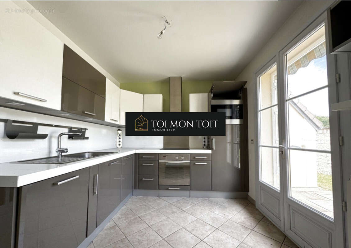 Maison 170 m² à Plailly  - photo 4