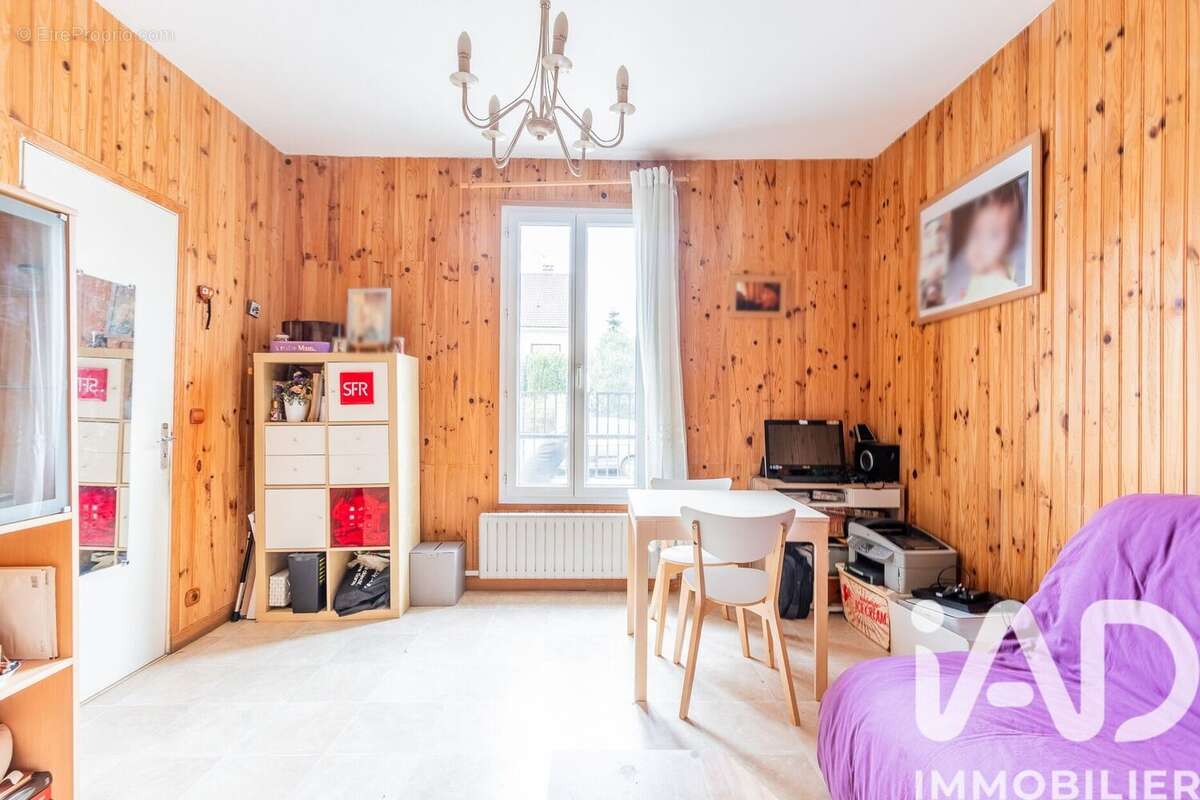 Photo 3 - Maison à THIAIS