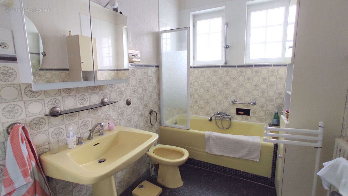 Maison à CHATELLERAULT