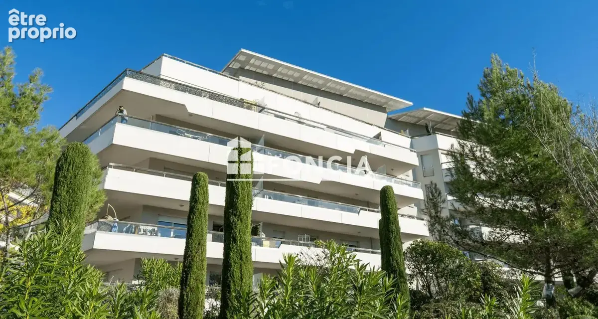 Cannes la Bocca - Appartement T2 43,31 m2 avec double parking - à Cannes – Résidence avec piscine - - photo 4