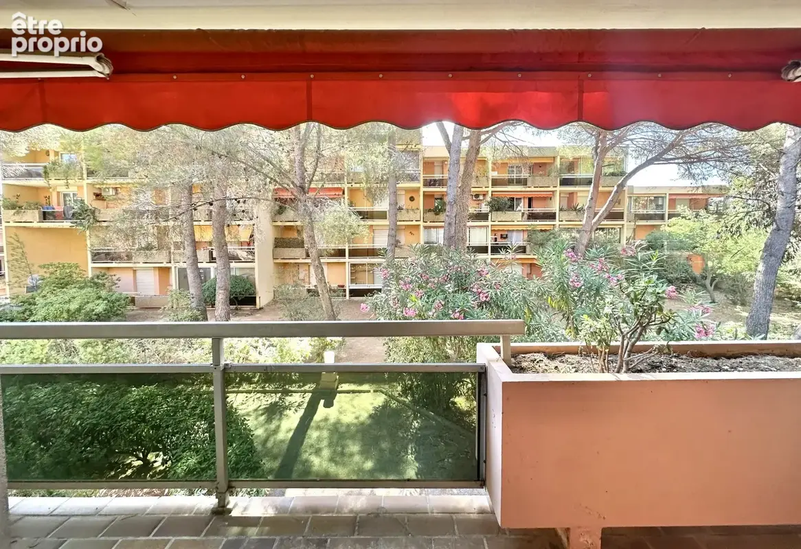 Appartement 1 pièce 19 m² à vendre à Bormes-Les-Mimosas (83230) - photo 2