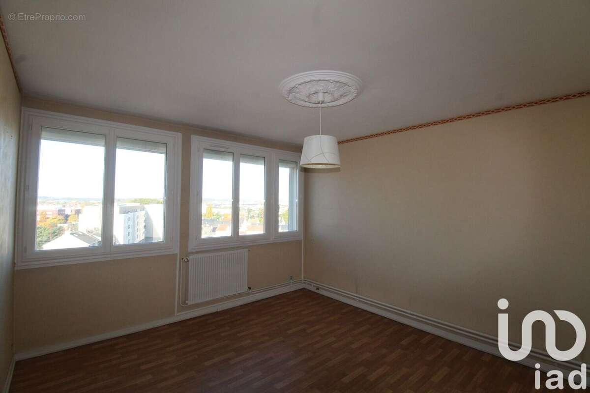 Appartement 105 m² à Le Mans  - photo 4
