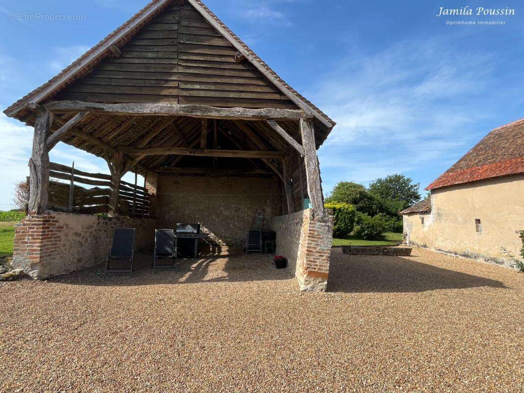 Maison de Campagne (137 m2 - 7 pièces) NOYANT-VILLAGES (49) - photo 18