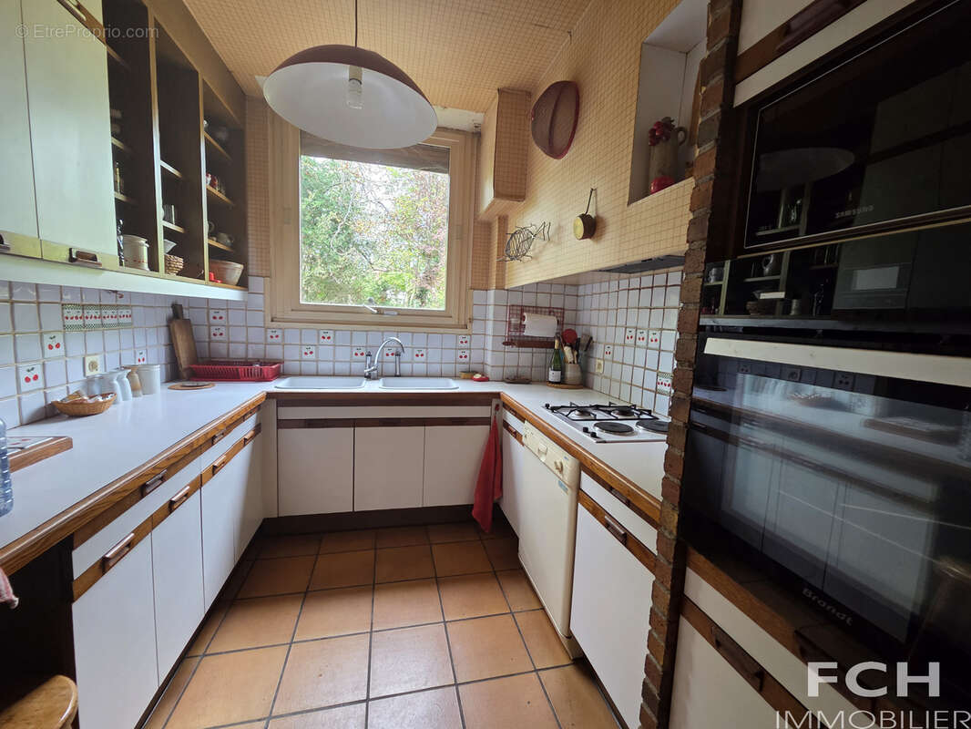 Villa de caractère avec vue - photo 10