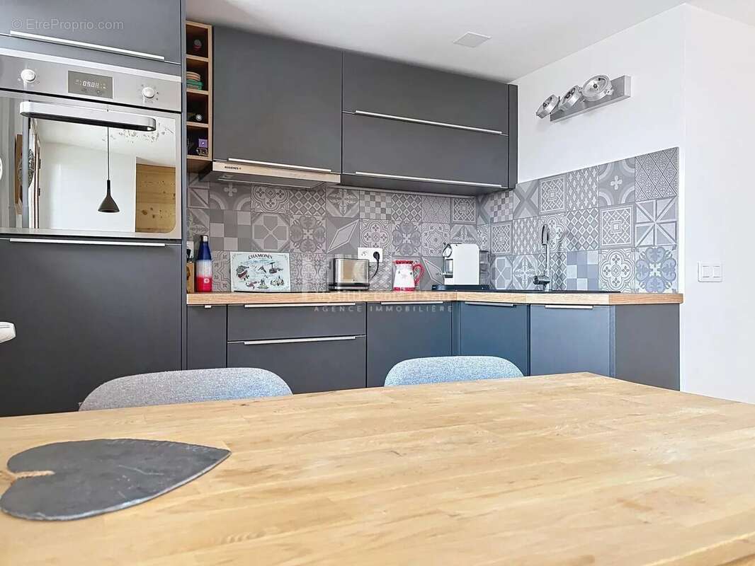 Appartement à SAINT-ETIENNE-DE-TINEE