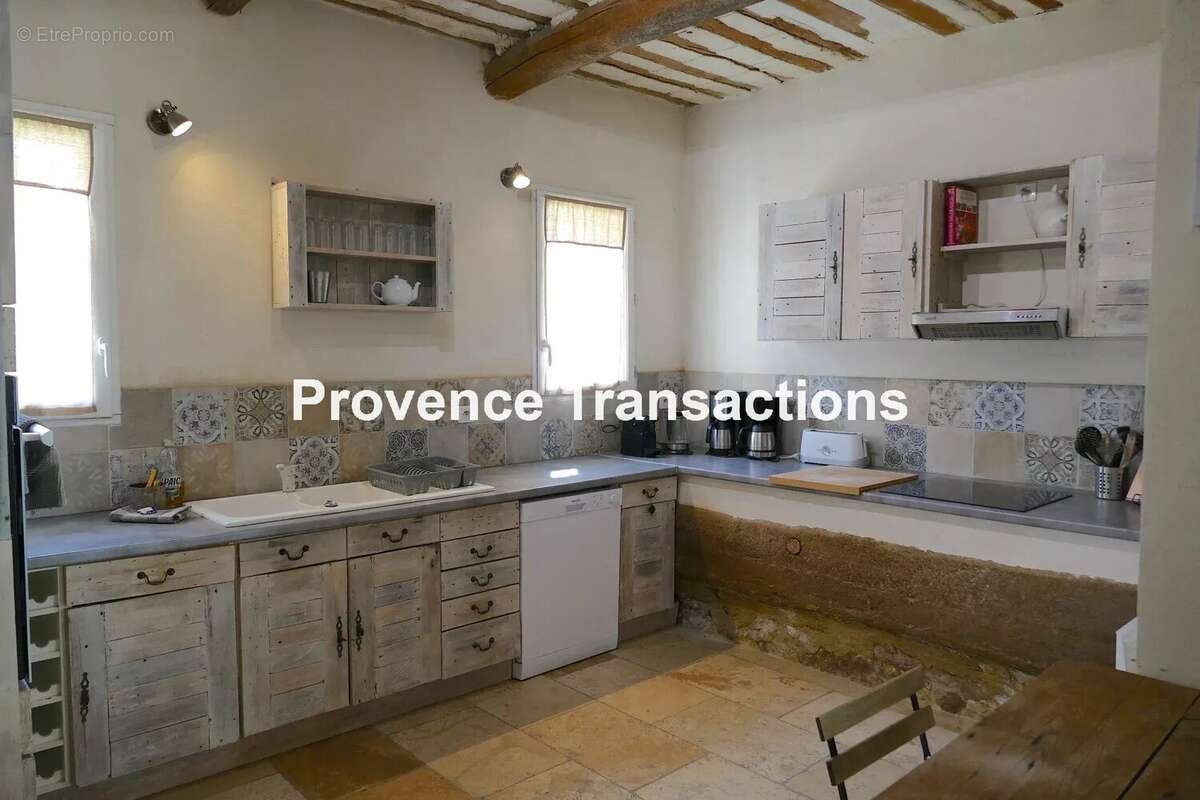 Maison à BEAUMES-DE-VENISE
