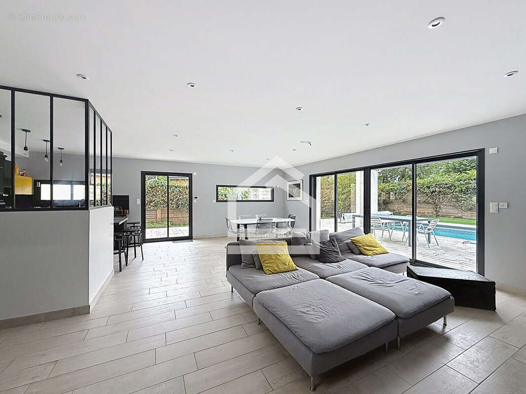 Maison à SAINT-AUBIN-DE-MEDOC