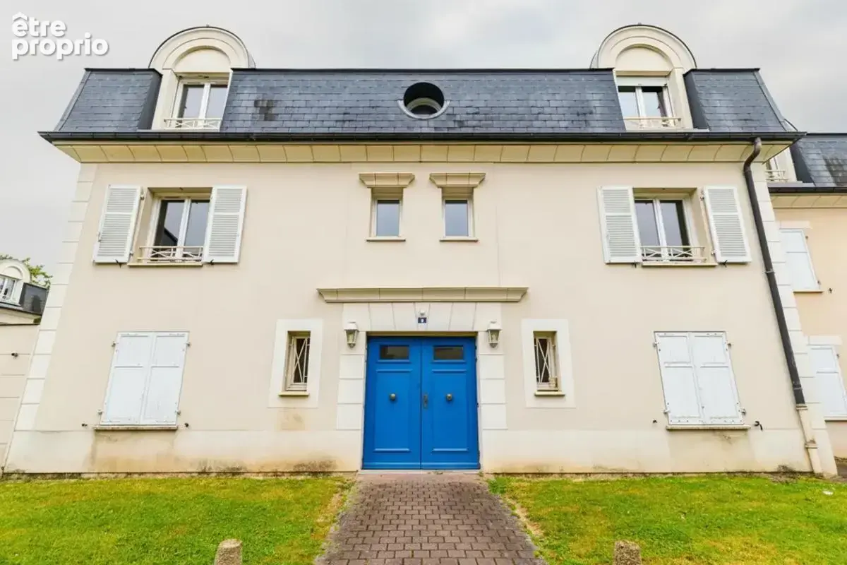 Appartement à LOUVRES