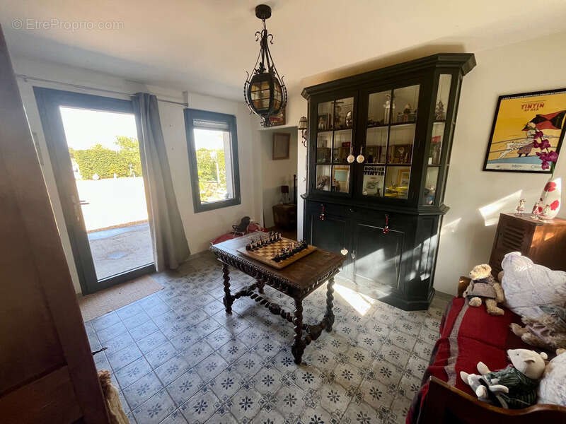 Maison à SAINTE-RADEGONDE-DES-NOYERS