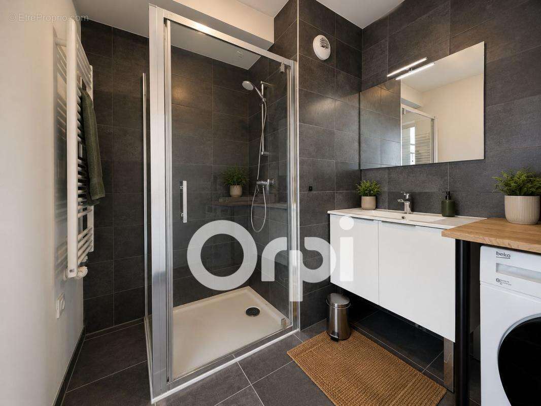 Appartement à VILLARD-BONNOT