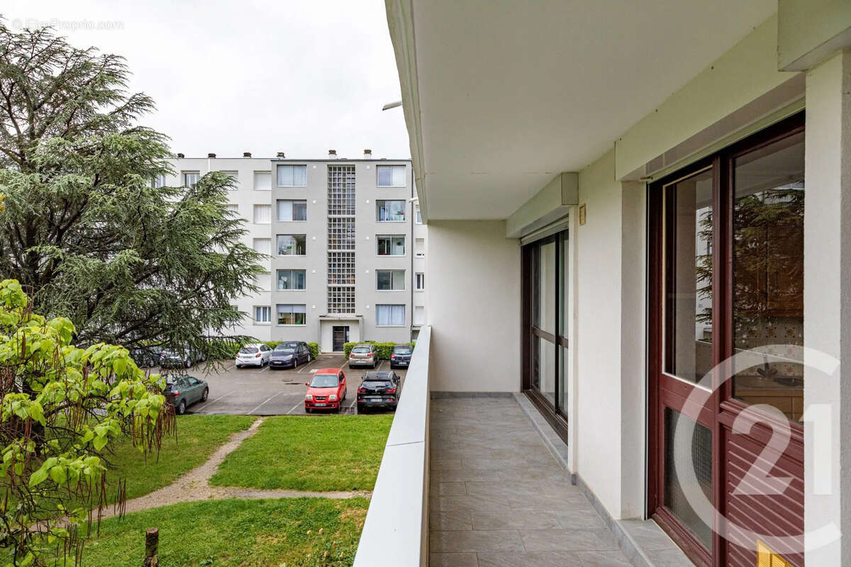 Appartement à ECHIROLLES