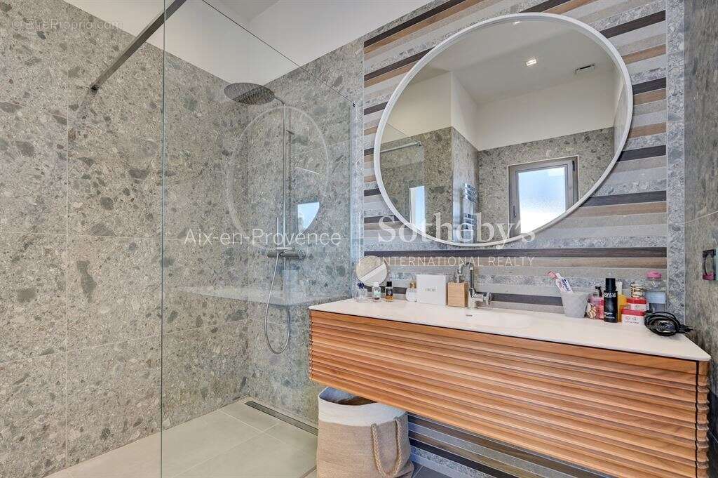 Maison à AIX-EN-PROVENCE
