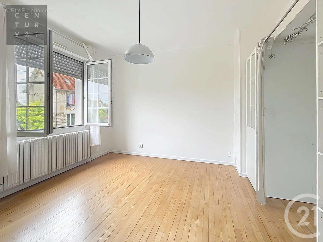 Maison à LES NOES-PRES-TROYES