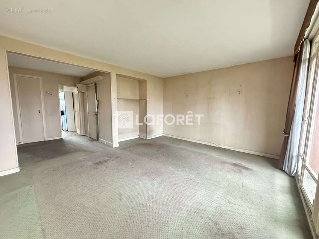 Appartement à VILLEMOMBLE