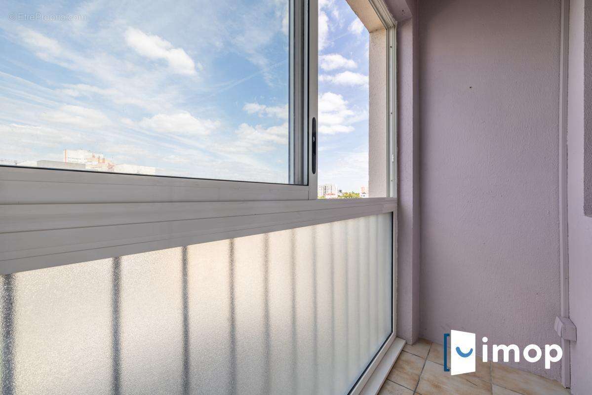 Aubervilliers – 70m² lumineux 3 pièces avec box et cave, à 7 min métro 12 et 7 - photo 7