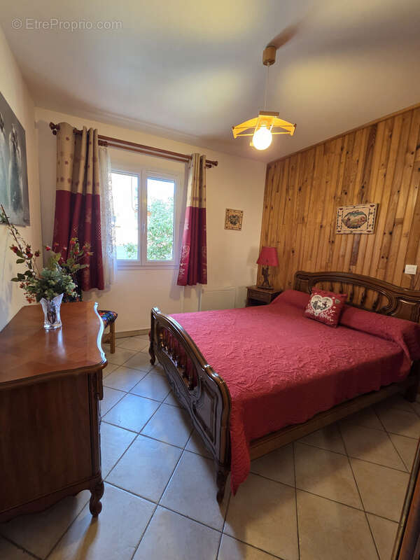 Maison à UVERNET-FOURS