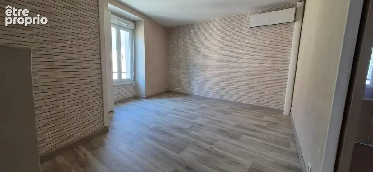 Maison à vendre 90 m² - 5 pièces- 3 chambres-  ROMAGNAT (63540) - photo 4