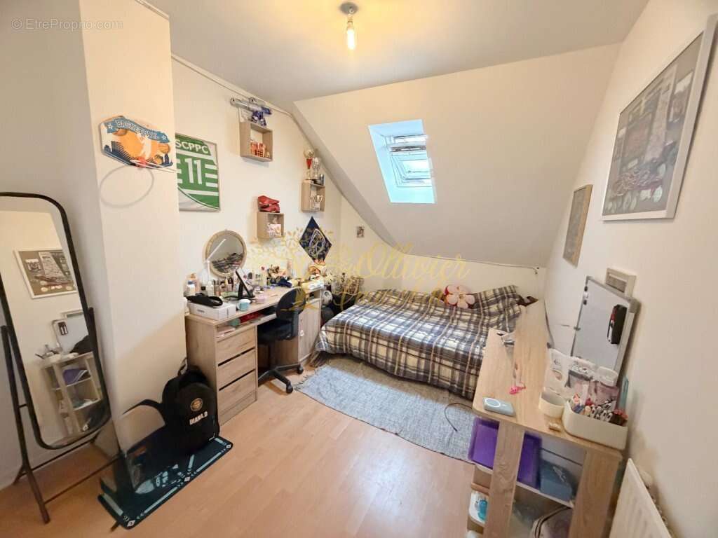 Appartement à PONTAULT-COMBAULT