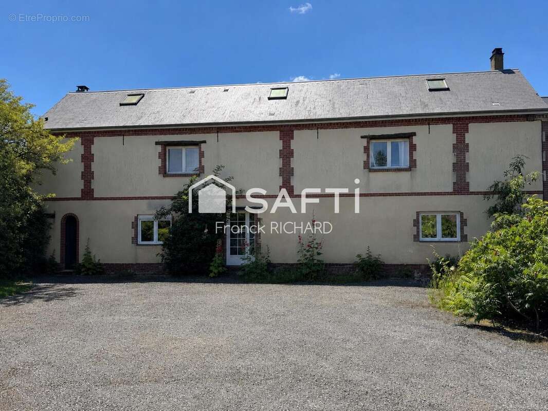 Photo 2 - Maison à CREVECOEUR-LE-GRAND