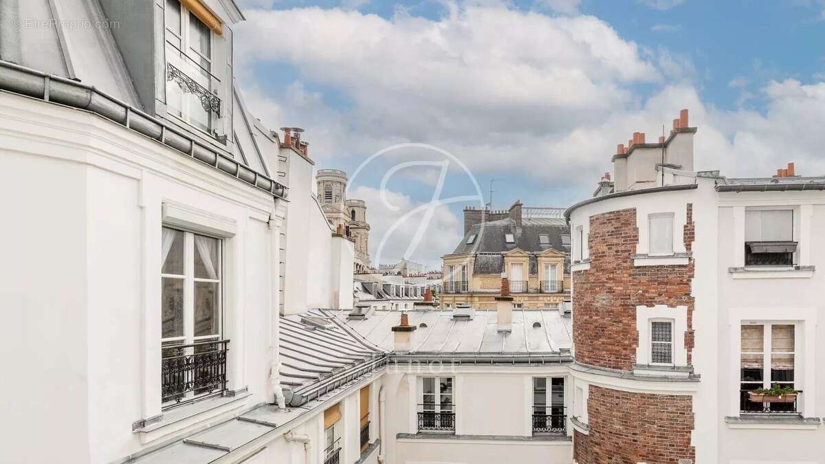 Appartement à PARIS-6E