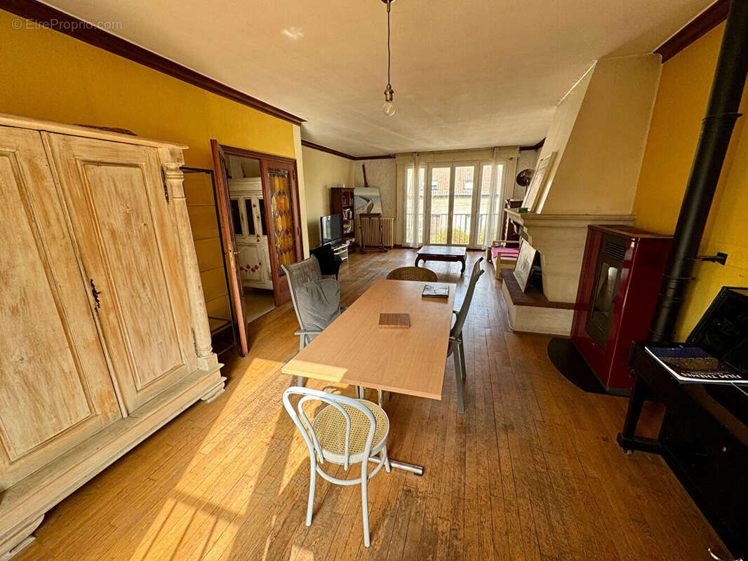 Appartement à NOISY-LE-SEC