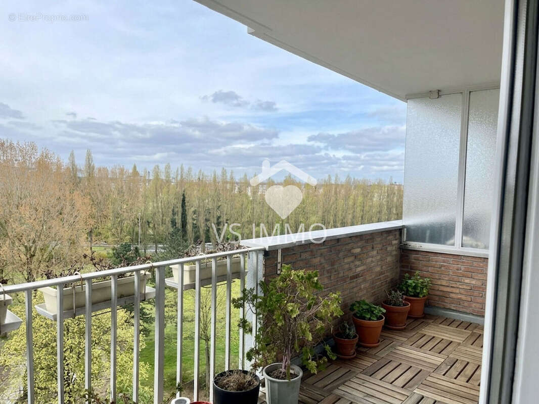 Appartement à LA MADELEINE