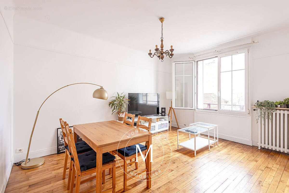 Appartement à MONTROUGE