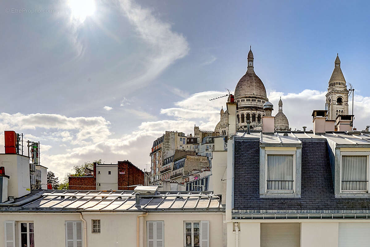 Appartement à PARIS-18E