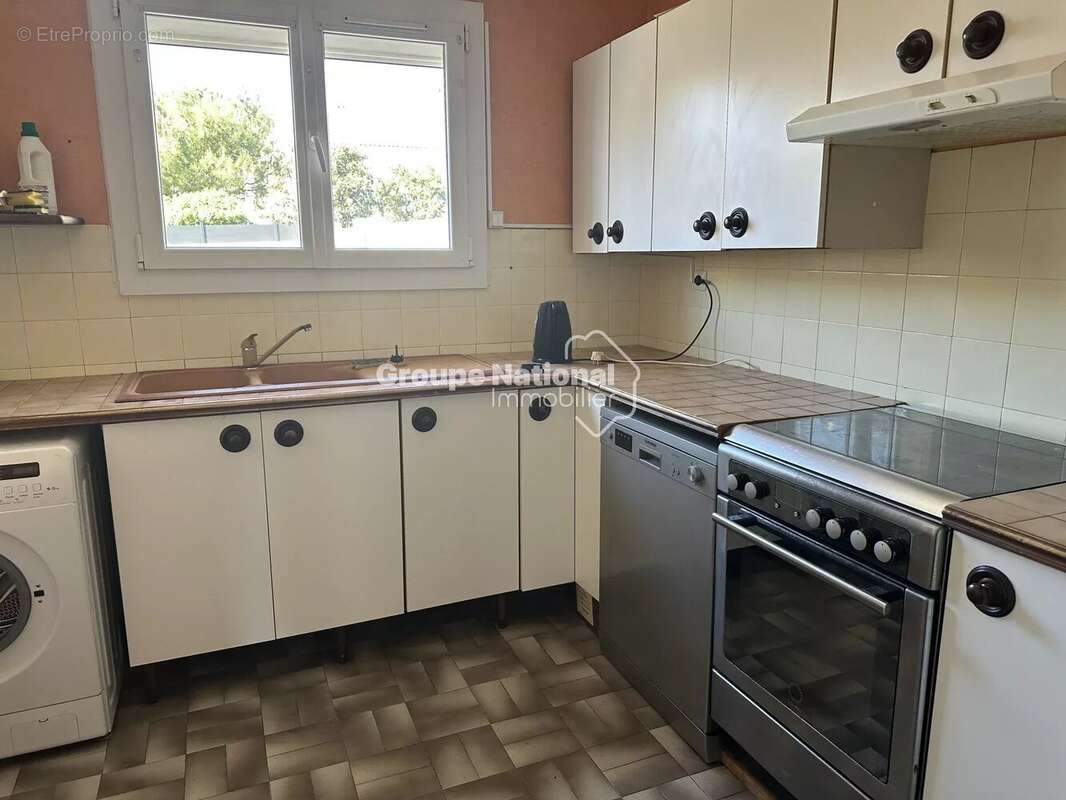 Maison à SAINT-MARTIN-DE-CRAU