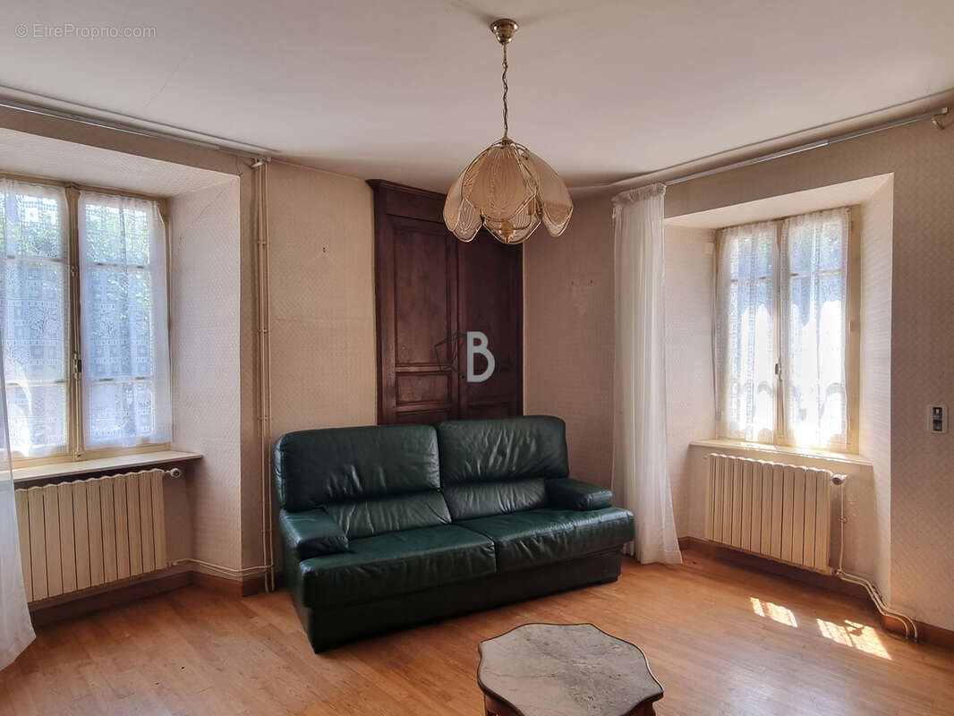 Maison à LA SELVE