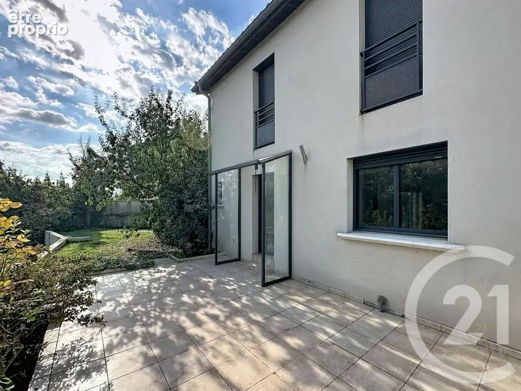 Maison 4 pièces 110 m² à vendre à Givors (69700) - photo 23