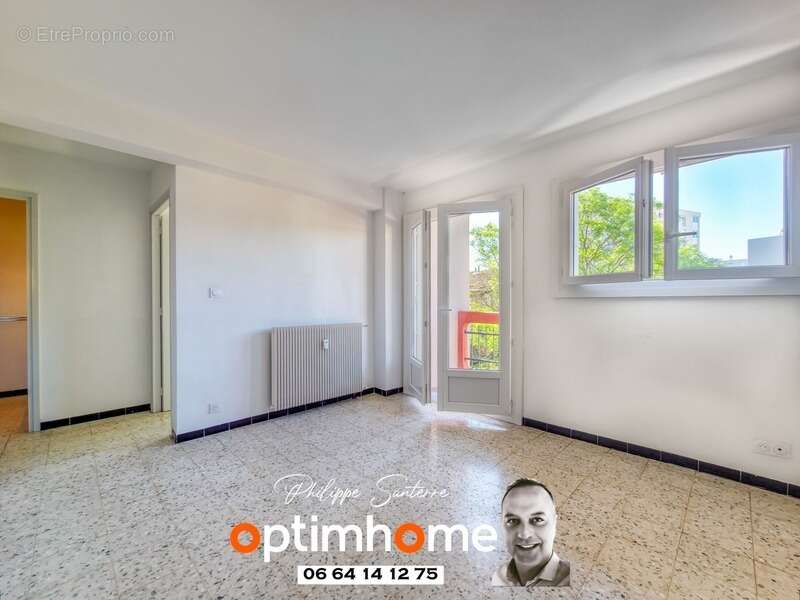 Nîmes Grezan - T2 Climatisé : Balcon, garage et grande cave - photo 4