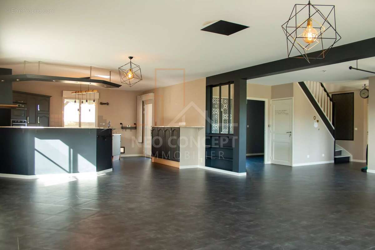 Maison à SAINT-AVERTIN