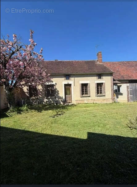 Maison à VILLIERS-VINEUX