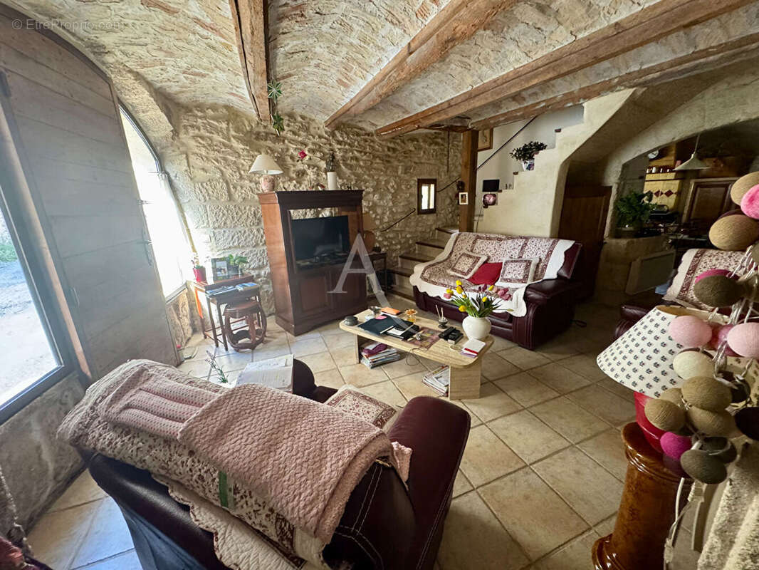 Maison à SOUVIGNARGUES