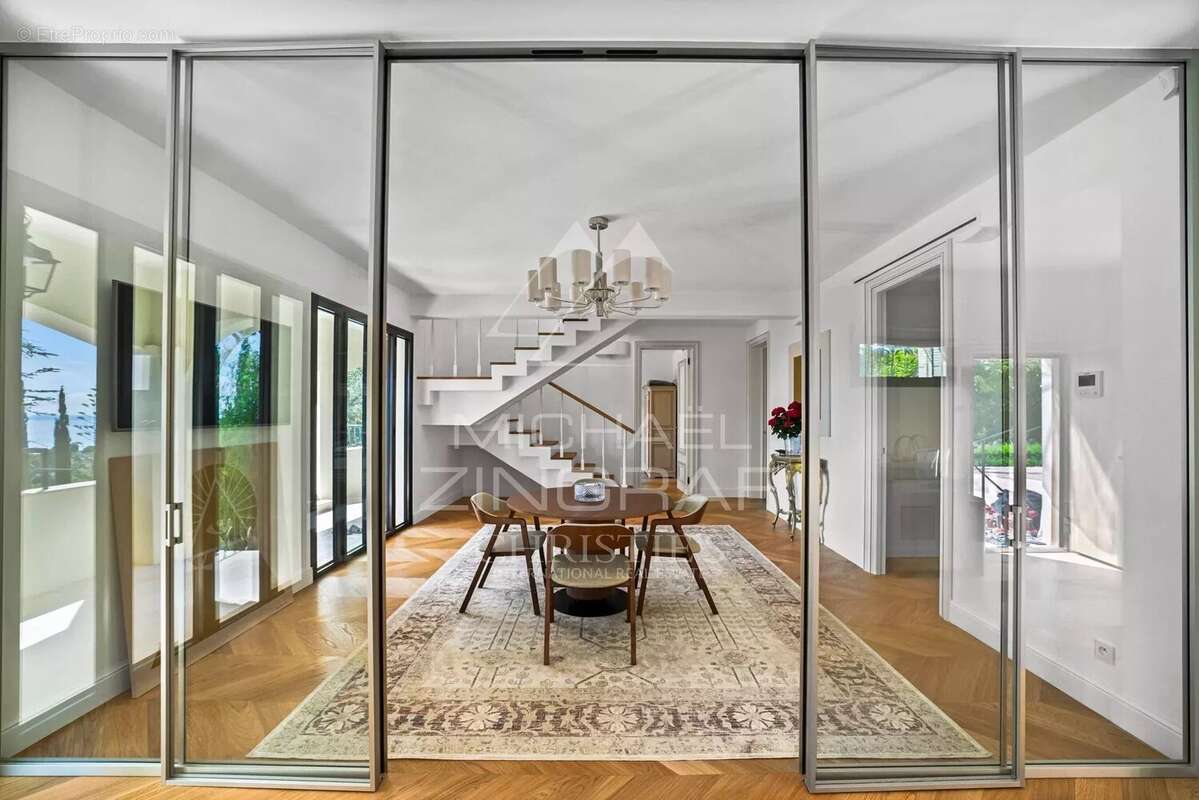 Maison à ROQUEBRUNE-CAP-MARTIN