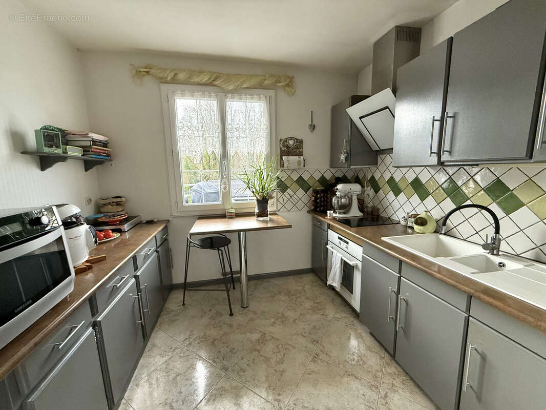 Maison à HOUX