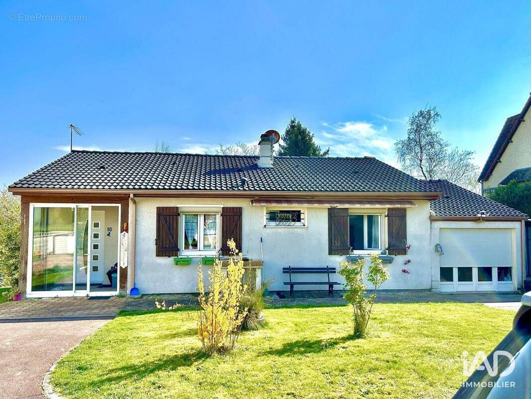 Photo 1 - Maison à SERGINES