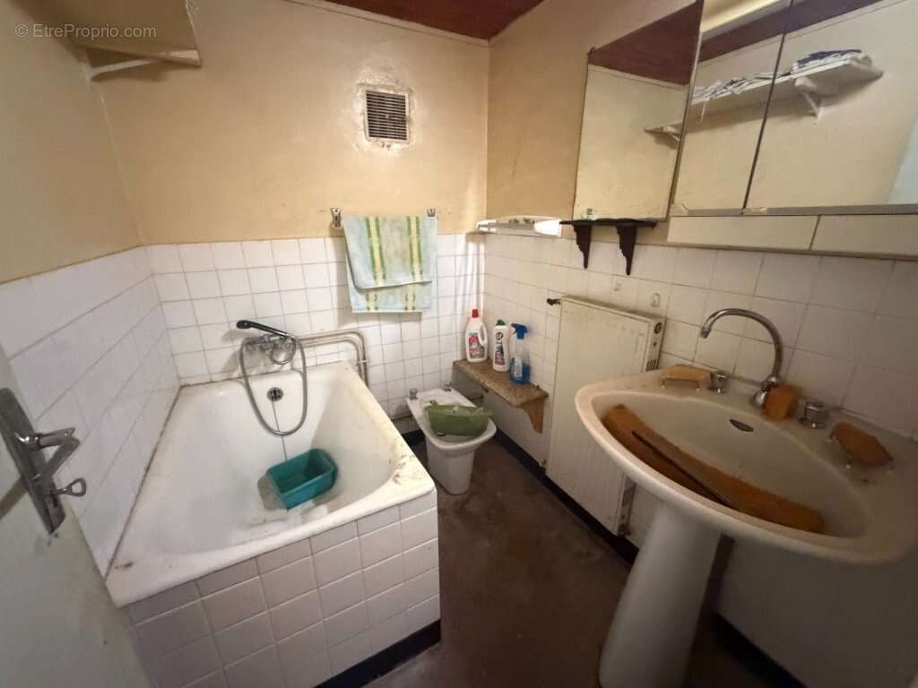 Maison 80 m2 saint-symphorien de marmagne - photo 9