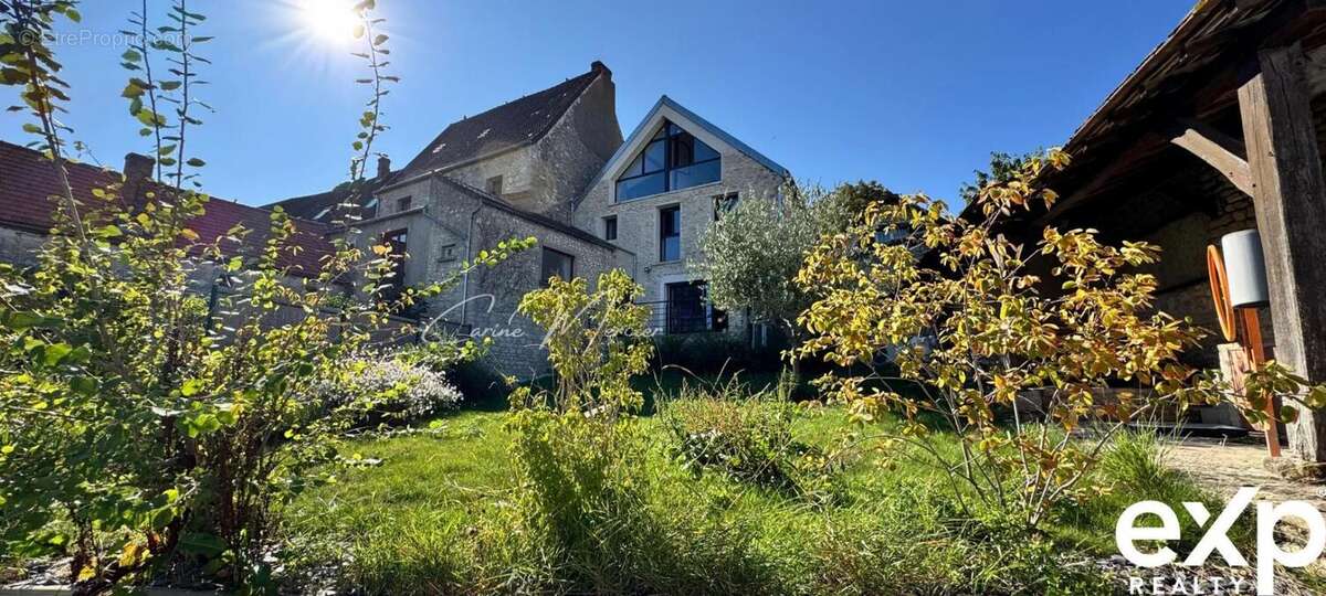 Maison à MONTAINVILLE