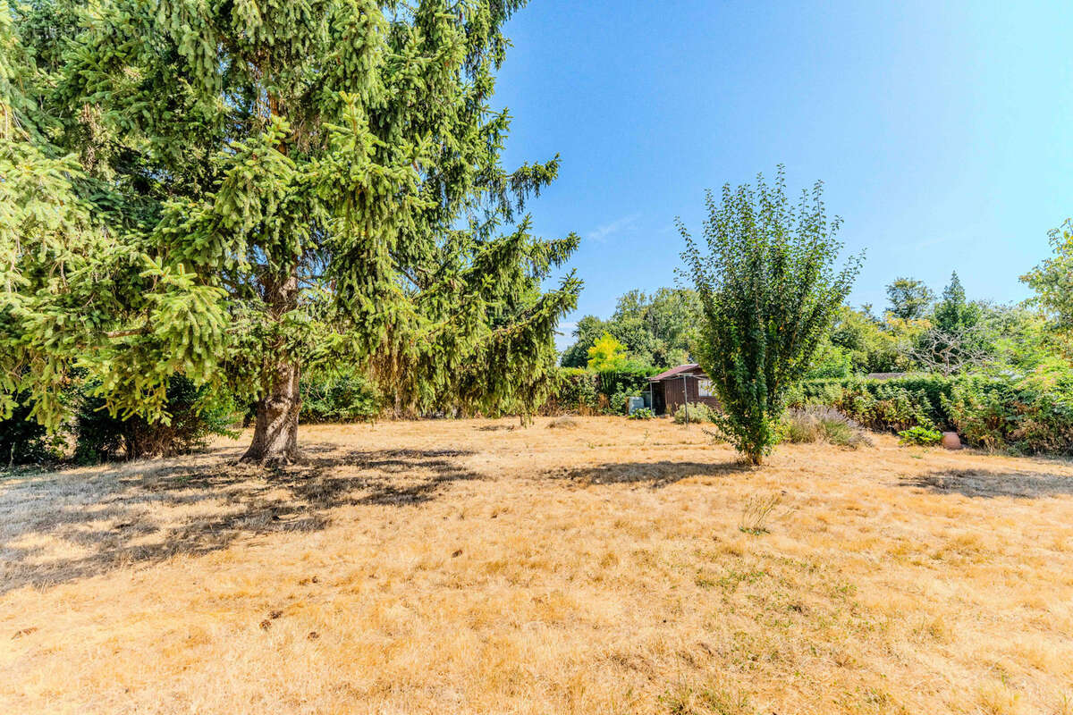Jolie maison individuelle sur 1000 m2 ! - photo 2
