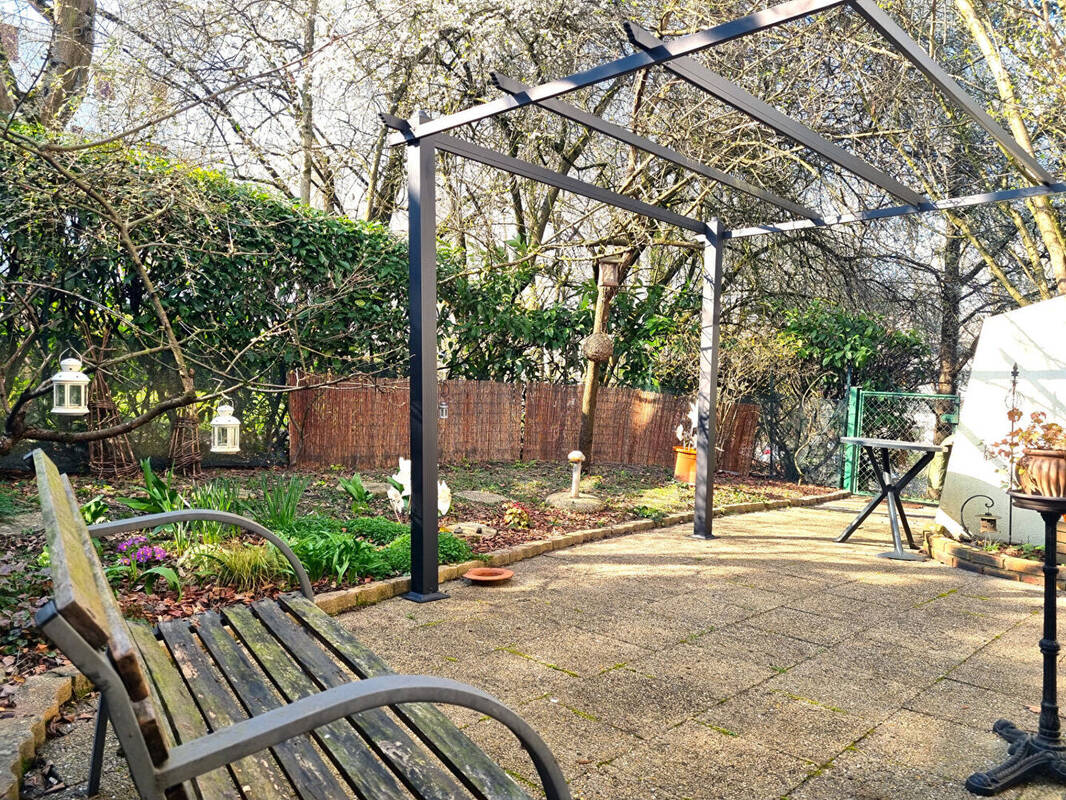 Appartement à FONTENAY-SOUS-BOIS