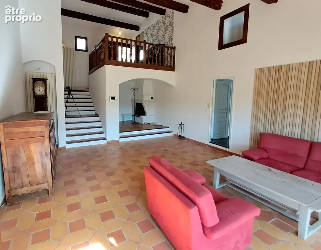 Carnoux-en-provence   grande maison 201 m2   3 logements   piscine   grand garage   vue dégagée - photo 3