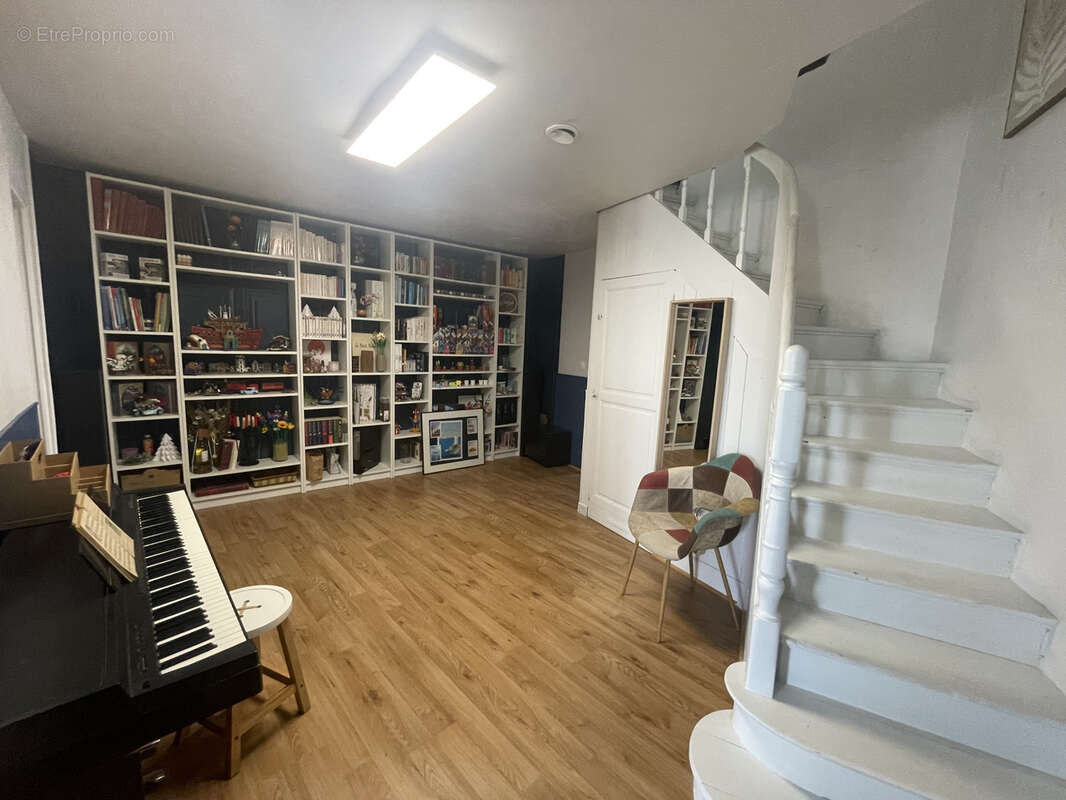 Maison de bourg, 3 chambres - photo 3