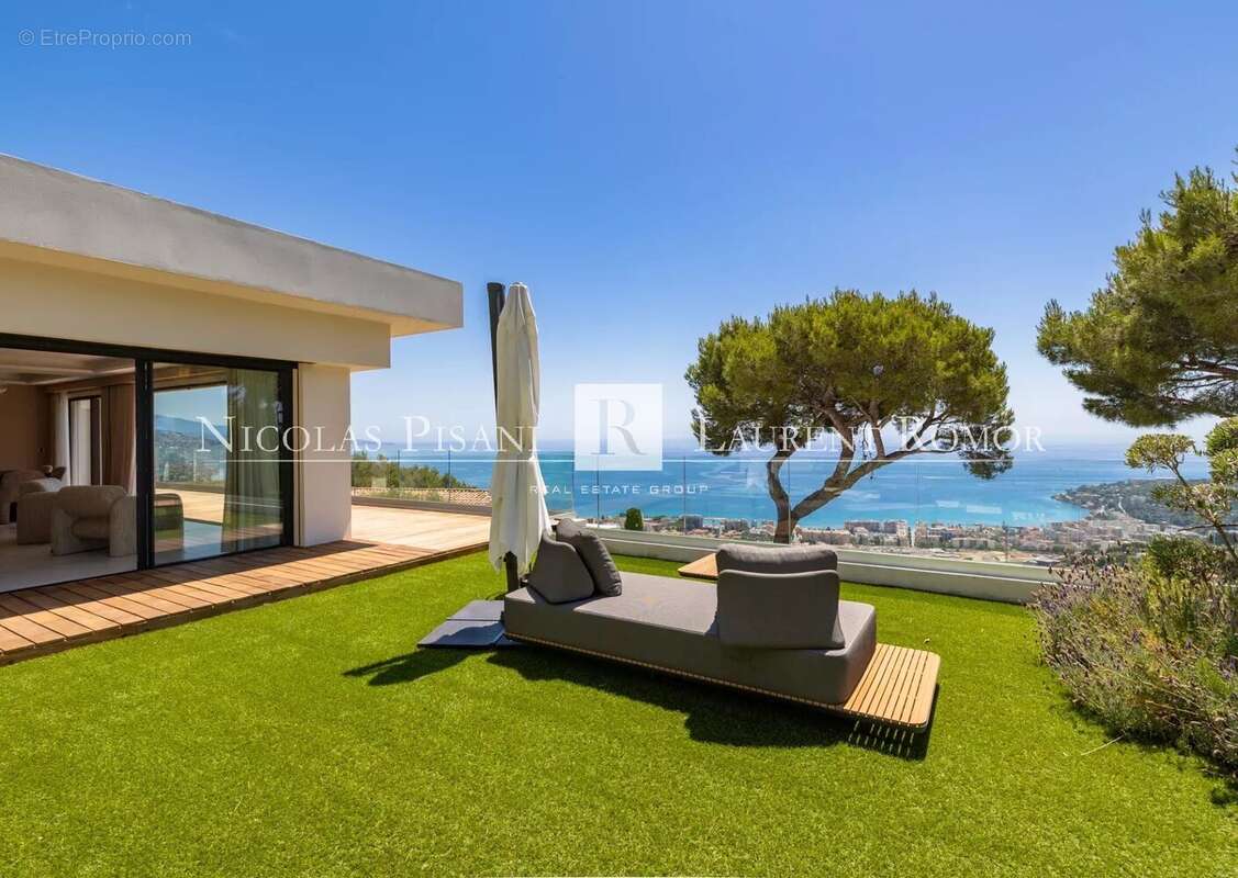 Maison à ROQUEBRUNE-CAP-MARTIN